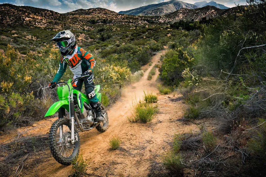 Conheça a Nova Kawasaki KLX140